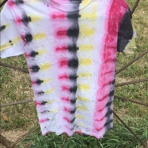 Tie dyed crew neck shirt size small
